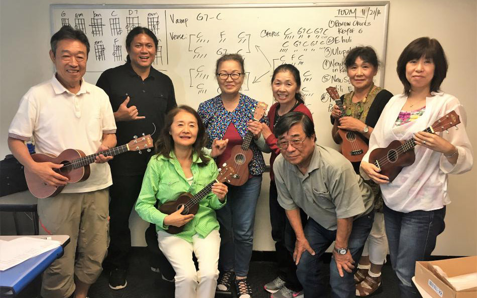 Global Village centre Hawaii 烏克麗麗1拷貝